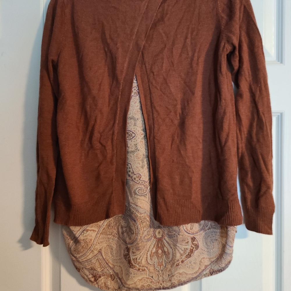 Sweater - Picture 2 of 2